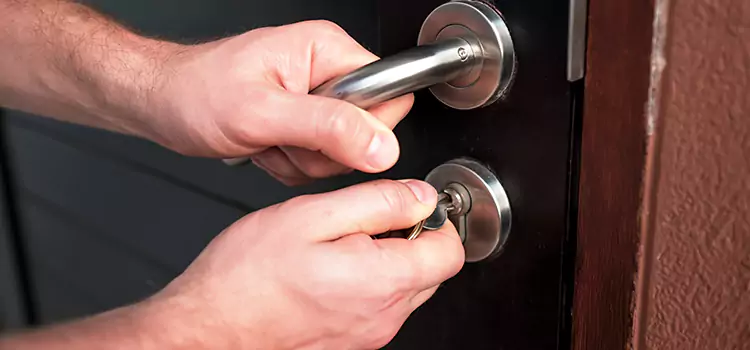 Door Closer Repair & Installation Kincardine